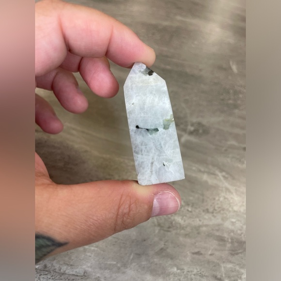 Moonstone Point Tower - Picture 2 of 4